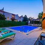 Infinity Beyaz * Fethiye