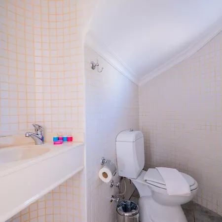 Вилла Infinity Beyaz